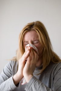 Šta treba da radite ako primetite prve znakove gripa? Ove stvari su ključne u prvih nekoliko dana