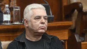 Šta znači to što ministar Bratina traži da se zaposleni u RTS-u „ideološki diferenciraju“?