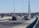 Standardni jutarnji špic u Sremskoj Kamenici – na Mostu Slobode zatvorena traka