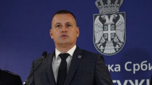 Stefanović: Svi koji su na protestu napali policiju biće identifikovani i procesuirani
