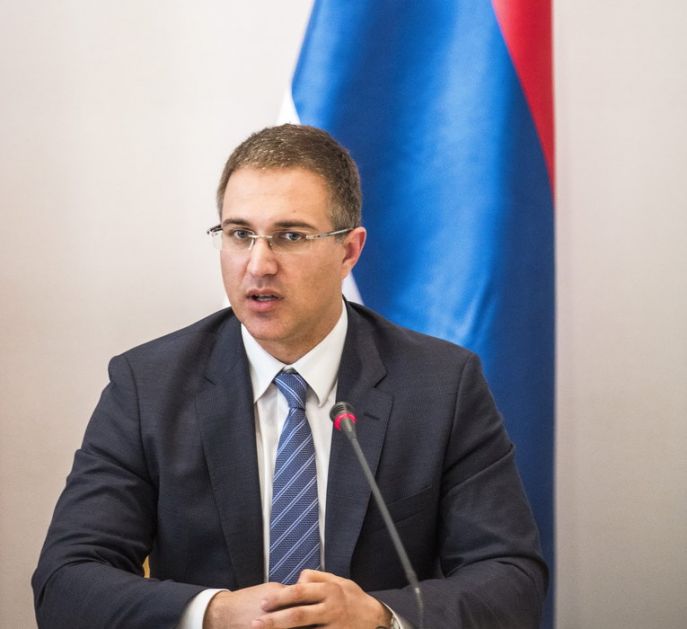 Stefanović: Vojska će nastaviti da štiti bezbednost građana