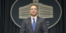 Stefanović: Vučićev kandidat protiv Šešelja