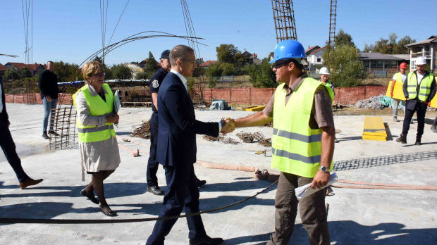 Stefanović obišao radove na izgradnji Regionalnog centra za vanredne situacije