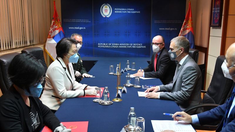 Stefanović sa kineskom ambasadorkom: Srbija podržava politiku jedne Kine