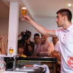 Stella Artois Draught takmičenje: Novosadski i beogradski barmeni pokazali umetnost točenja piva u 10 koraka