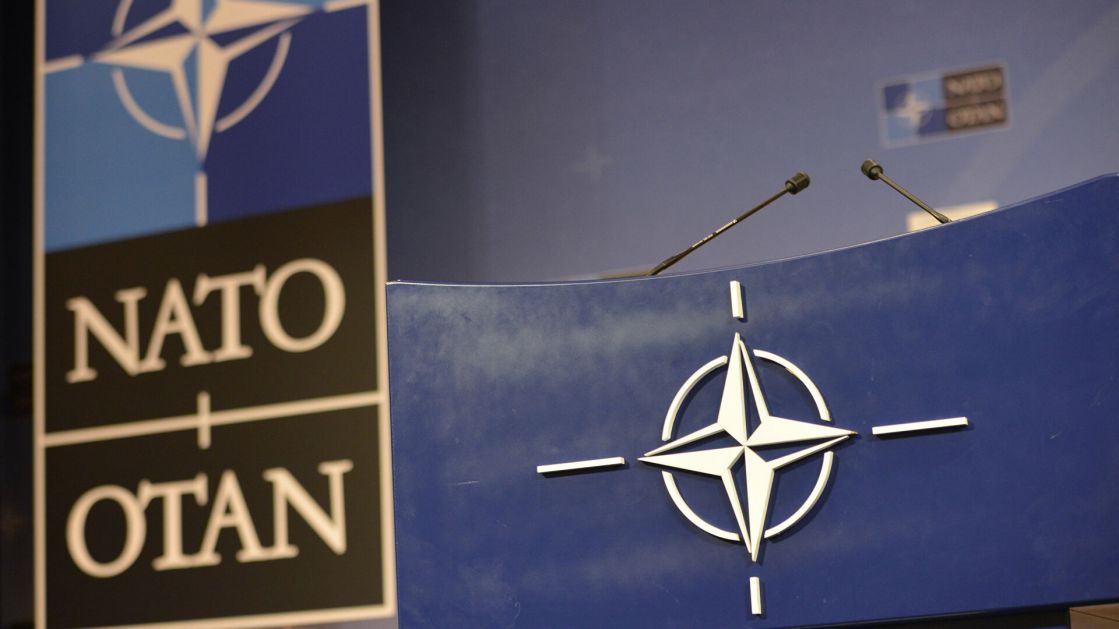 Stoltenberg će predložiti povećanje aktivnosti NATO-a u blizini granica Rusije
