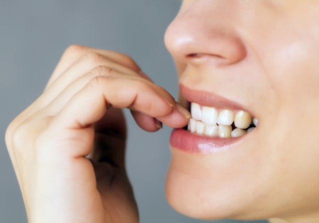 Stomatolog otkriva: Grickanje noktiju može da ugrozi vaše zube