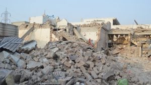 Strah od eskalacije sukoba zbog Kašmira: Pakistan uzvratio Indiji, ima mrtvih, hiljade ljudi evakuisano