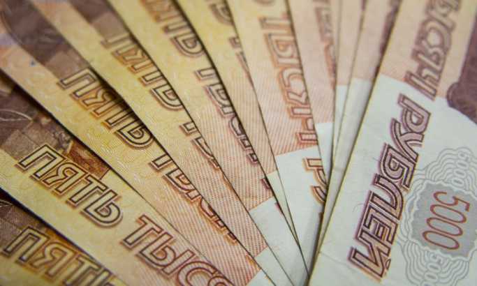 Stranci nagrnuli na ruske obveznice