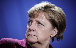 
					Stranka Merkelove povukla rivala zbog lajka na Fejsbuku 
					
									
