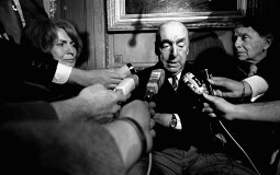
					Stručnjaci smatraju da Pablo Neruda nije umro od raka 
					
									