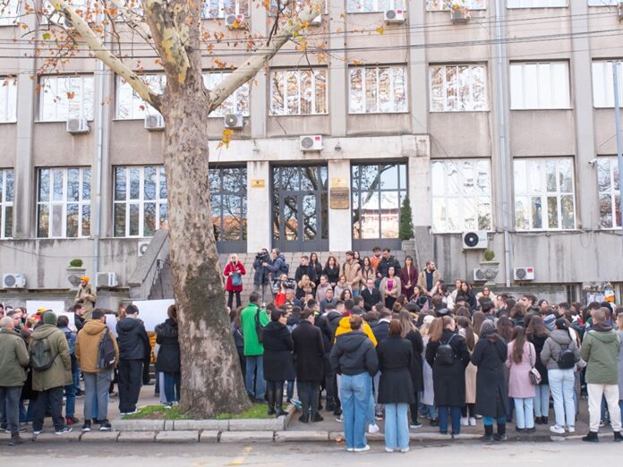 Studenti Elektronskog i Ekonomskog u Nišu na referendumu izglasali nastavak blokada