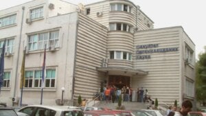 Studenti FON-a podsećaju da je kolegi nuđen novac kako bi uneo i podmetnuo narkotike na fakultet