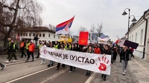 Studenti Fakulteta tehničkih nauka u Čačku počeli potpunu blokadu fakulteta
