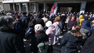 Studenti i opozicija na istom zadatku – šta to znači za proteste?