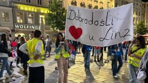 Studenti maratonci dočekani u Lincu (VIDEO)