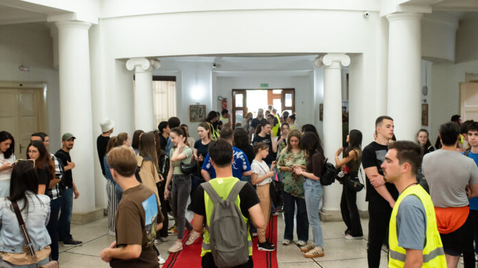 Studenti ostaju u blokadi Univerziteta u Nišu i nakon sastanka sa rektorom