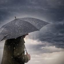 Stvaraju se uslovi za GRMLJAVINSKE OLUJE i poplave: Nove prognoze meteorologa ne donose ništa dobro! Promena je izvesna, a evo šta nam sve donosi