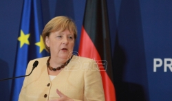 Subotić (CEP): Polovičan učinak Angele Merkel na evrointegracije Srbije