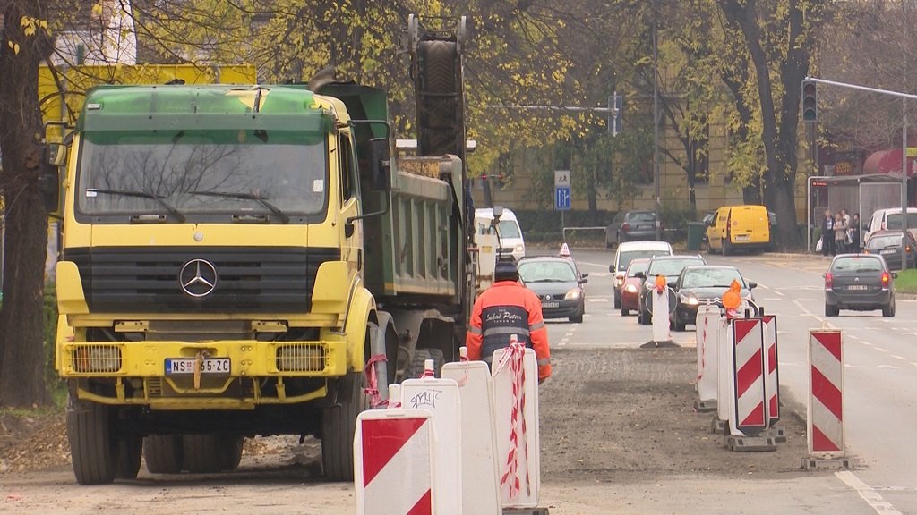 Subotica: Uređeni putevi - veća bezbednost u saobraćaju