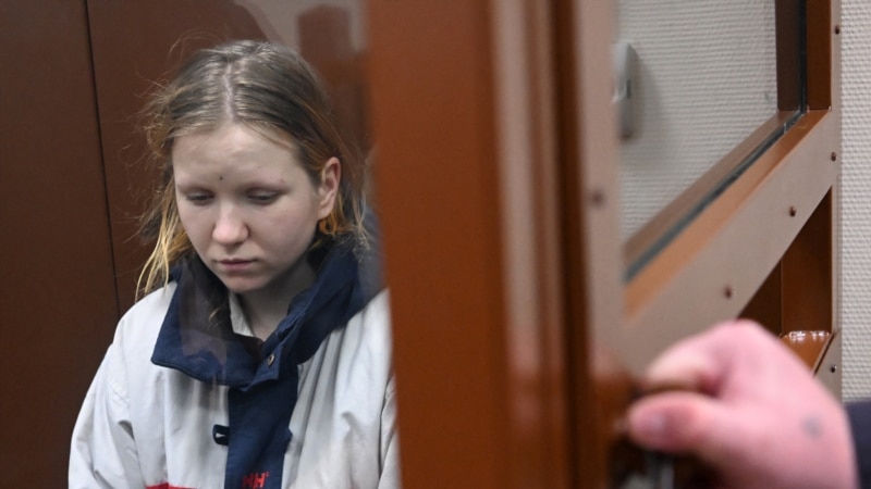 Sud u Moskvi produžio pritvor Trepovoj osumnjičenoj za atentat na ratnog blogera