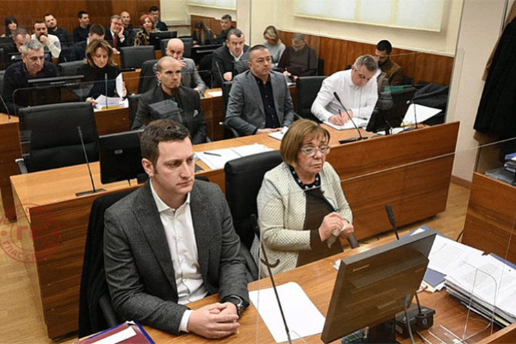 Suđenje Zeljkoviću: Radnica posvjedočila da je dala kovertu sa parama