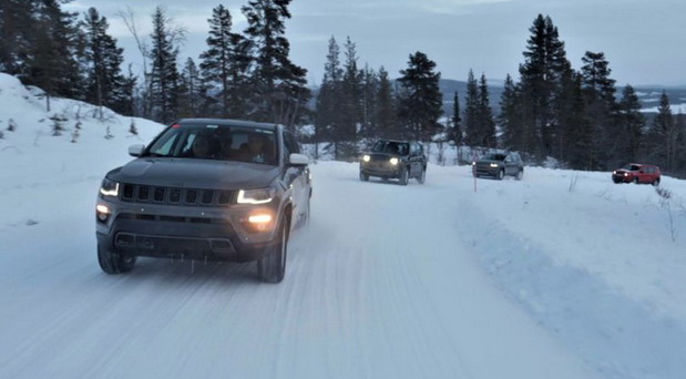 Sugestivan video dolaska novih modela Jeep Renegade i Compass 4xe