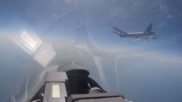 Suhoji presreli američke bombardere, objavljen snimak iz kokpita