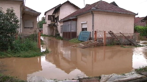 Sumira se štete od poplava u prokupačkom kraju, porodice izgubile sve za tren oka
