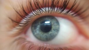 Suve oči koje svrbe: Studija kaže da bi vežbanje moglo da pomogne