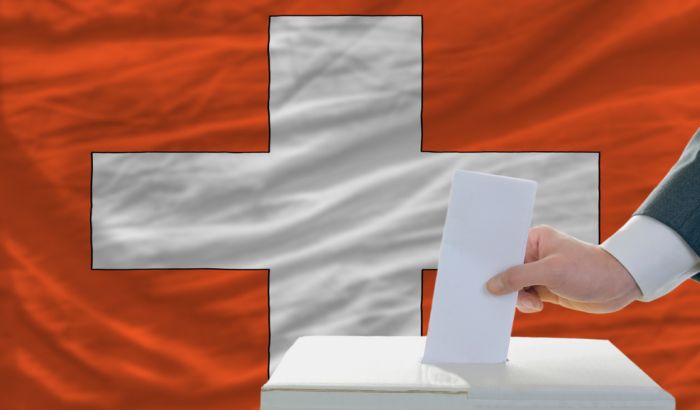 Švajcarci pristali da ih država prisluškuje i nadzire
