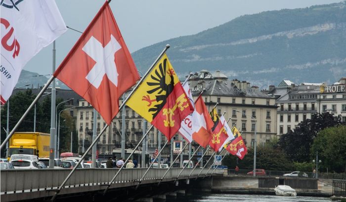 Švajcarci traže uvođenje porodiljskog za očeve
