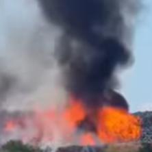 Sve je u plamenu: Alarmanta situacija u Kragujevcu, izbio strašan požar (VIDEO)