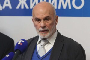 „Sve nadležnosti stranke se nalaze u mojim rukama“: Mihailović nakon izbora Jelića za predsednika POKS-a