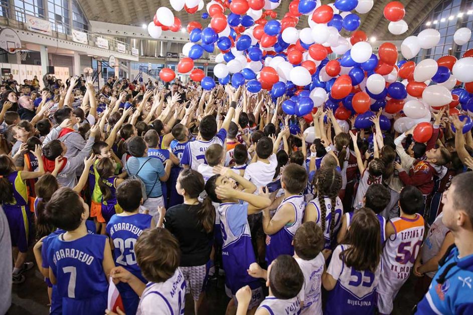 Svečano otvoren jubilarni XX Međunarodni mini basket festival «Rajko Žižić» uz podršku NIS-a