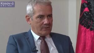 Svečlja saopštio da je oduzeto kosovsko državljanstvo pripadniku MUP-a Srbije