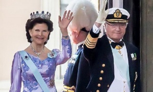Švedska kraljica hospitalizovana! (FOTO)