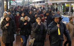 
					Svega nekoliko desetina demonstranata u Nišu (FOTO) 
					
									