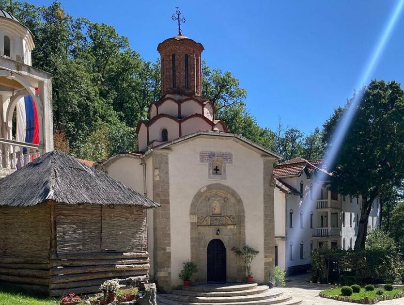 Svetli petak proslavljen u manastiru Draganac na Kosovu i Metohiji