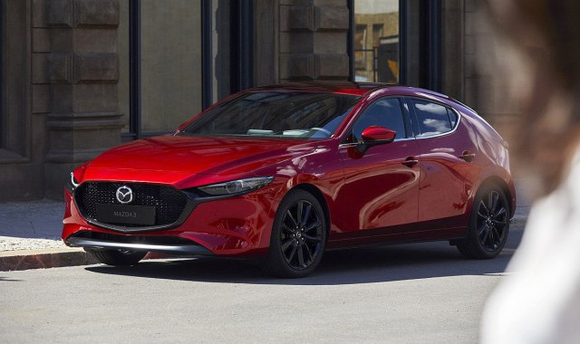 Svetska premijera: Debitovala nova Mazda3 FOTO