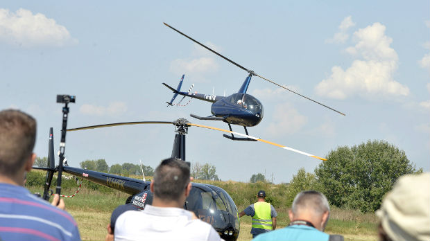 Svetski dan helikoptera obeležen spektaklom u Dobanovcima