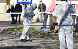 
					SzS: Bomba pod autom Vučevićevog partnera; SNS: Opozicija u glibu mržnje i zla 
					
									