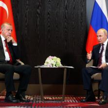 TAČNO U TRI! Putin zove Erdogana putem video linka - oglasio se Kremlj! 
