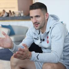 TADIĆ MOŽE DA BIRA: Grci zovu bivšeg kapitena Srbije