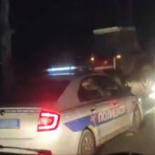 TEŠKA SAOBRAĆAJKA NA BATAJNIČKOM PUTU! Automobil se zakucao u traktor, plug prošao kroz šoferku (VIDEO)