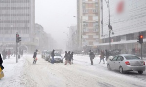 Vremenski haos na Balkanu! U Sloveniji sneg, u Hrvatskoj poplave, nevreme stiže i u Srbiju! (FOTO)