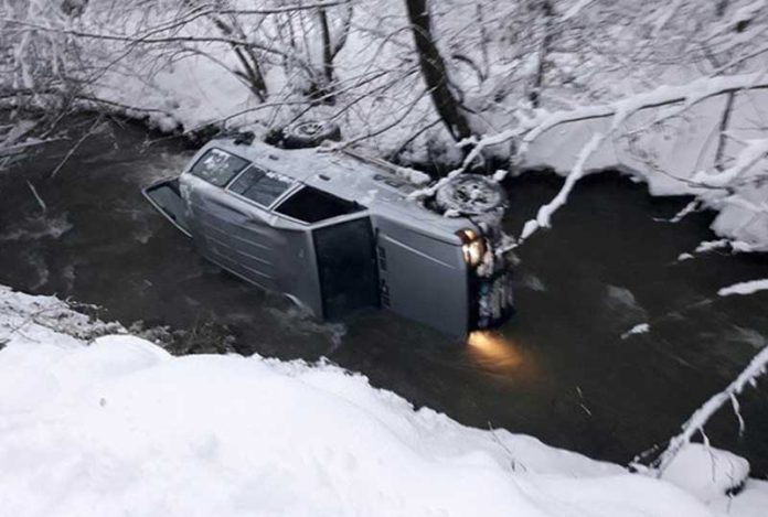 TRAGEDIJA KOD PRIJEPOLJA: Džipom sletio sa puta u rijeku, poginula djevojčica (12)