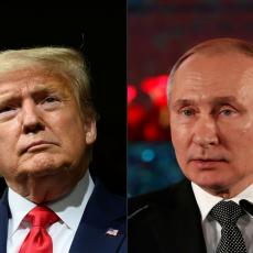 TRAMP U RAZGOVORU SA PUTINOM KOPA SEBI JAMU: Kako ruski predsednik vrti američkog oko malog prsta?