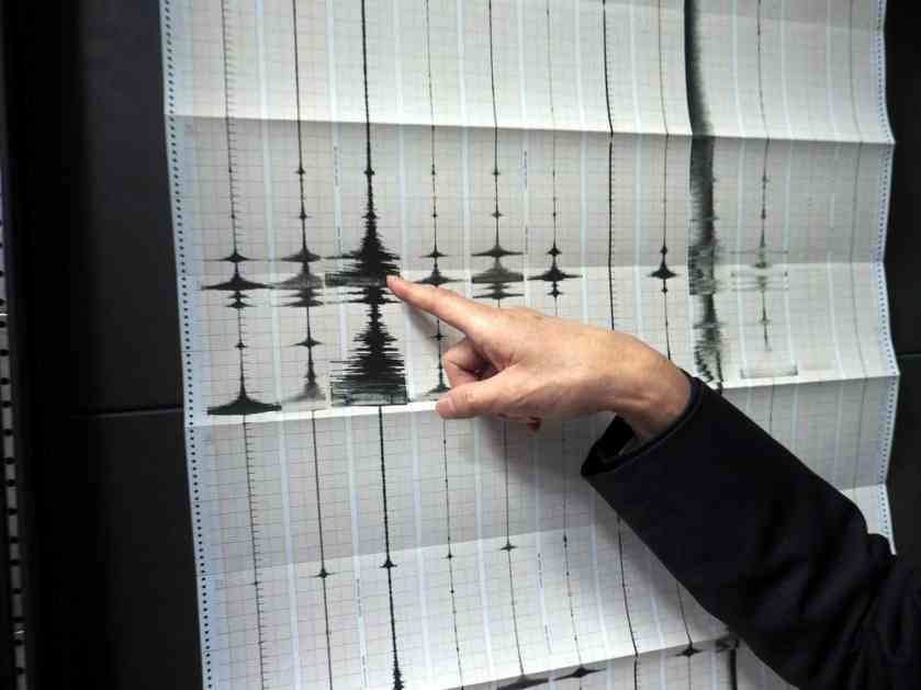 TRESLA SE ALBANIJA: Zemljotres na jugozapadu zemlje, popucale kuće!