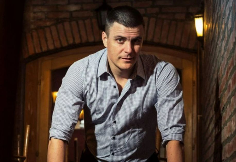 Ta mi neće rađati decu i ići pred staru majku sigurno: Vuk Kostić danas napunio 46, ovaj tip žene nikada ne bi oženio